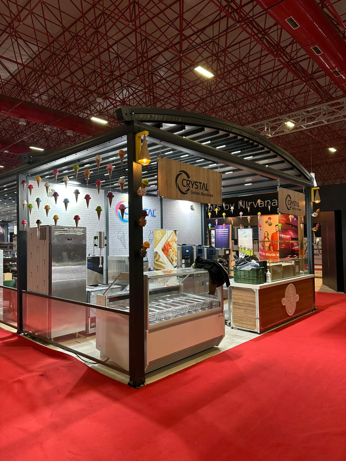 Sallanabilir Dondurma Maketi – Swinging Ice Cream Model (مجسم الآيس كريم المتأرجح) | Rare Concept